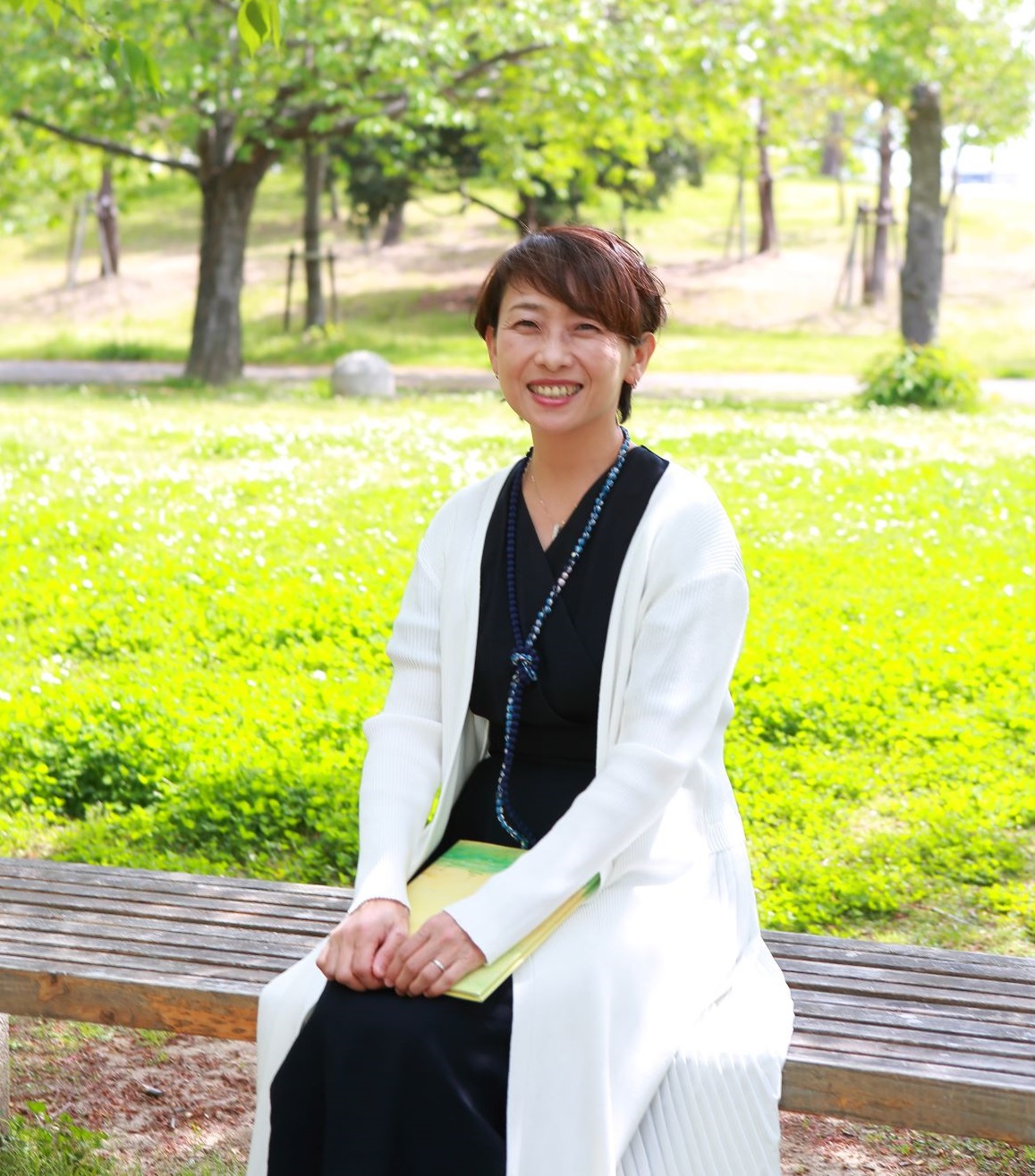 来栖史江さん写真