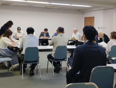 全体での協議風景掲載写真