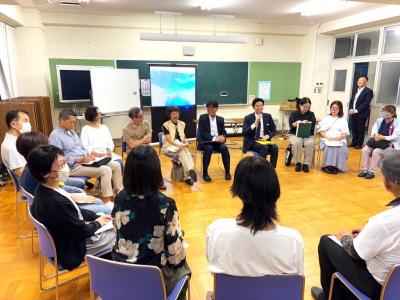 田原中学校　地域と市長の対話会