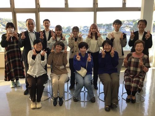 カフェミーティング写真