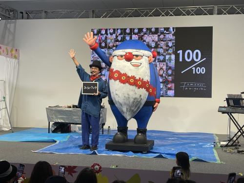 100にんのサンタクロースプロジェクト「100にんめが完成」