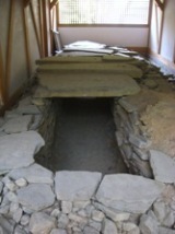 竪穴式石室・写真